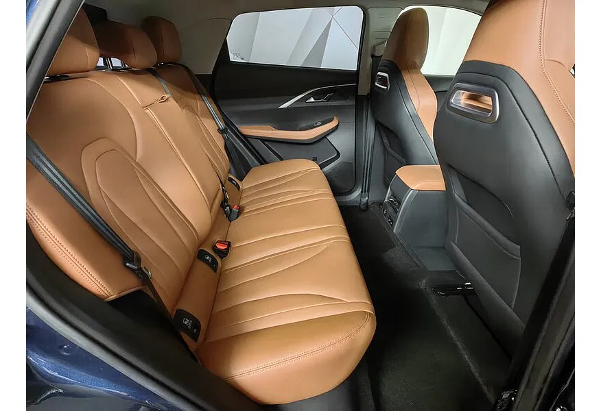 Omoda C5 1.6T DCT 4WD (150 л.с.) Supreme Синий в АВИЛОН. Слайд №15