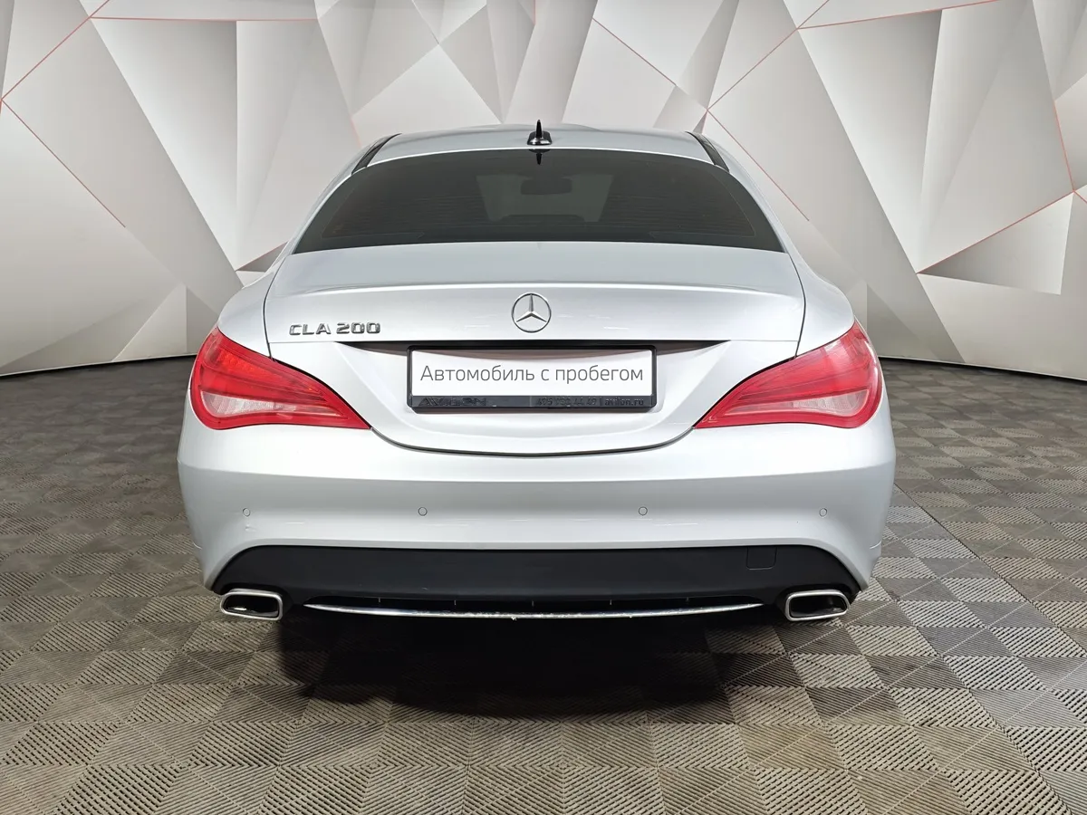 Mercedes-Benz CLA 200 7G-DCT (156 л.с.) Серебристый в АВИЛОН. Слайд №8