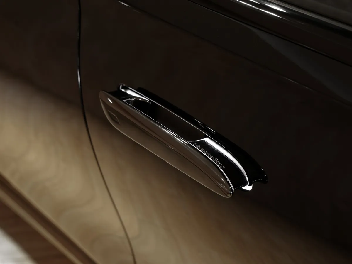 Mercedes-Benz S-Класс S 500 9G-Tronic 4Matic (435 л.с.) Черный в АВИЛОН. Слайд №19