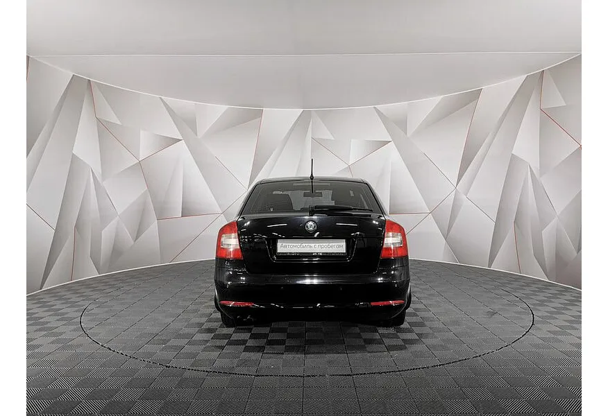 Skoda Octavia 1.8 TSI MT (152 л.с.) Ambition (CKD) Черный в АВИЛОН. Слайд №8