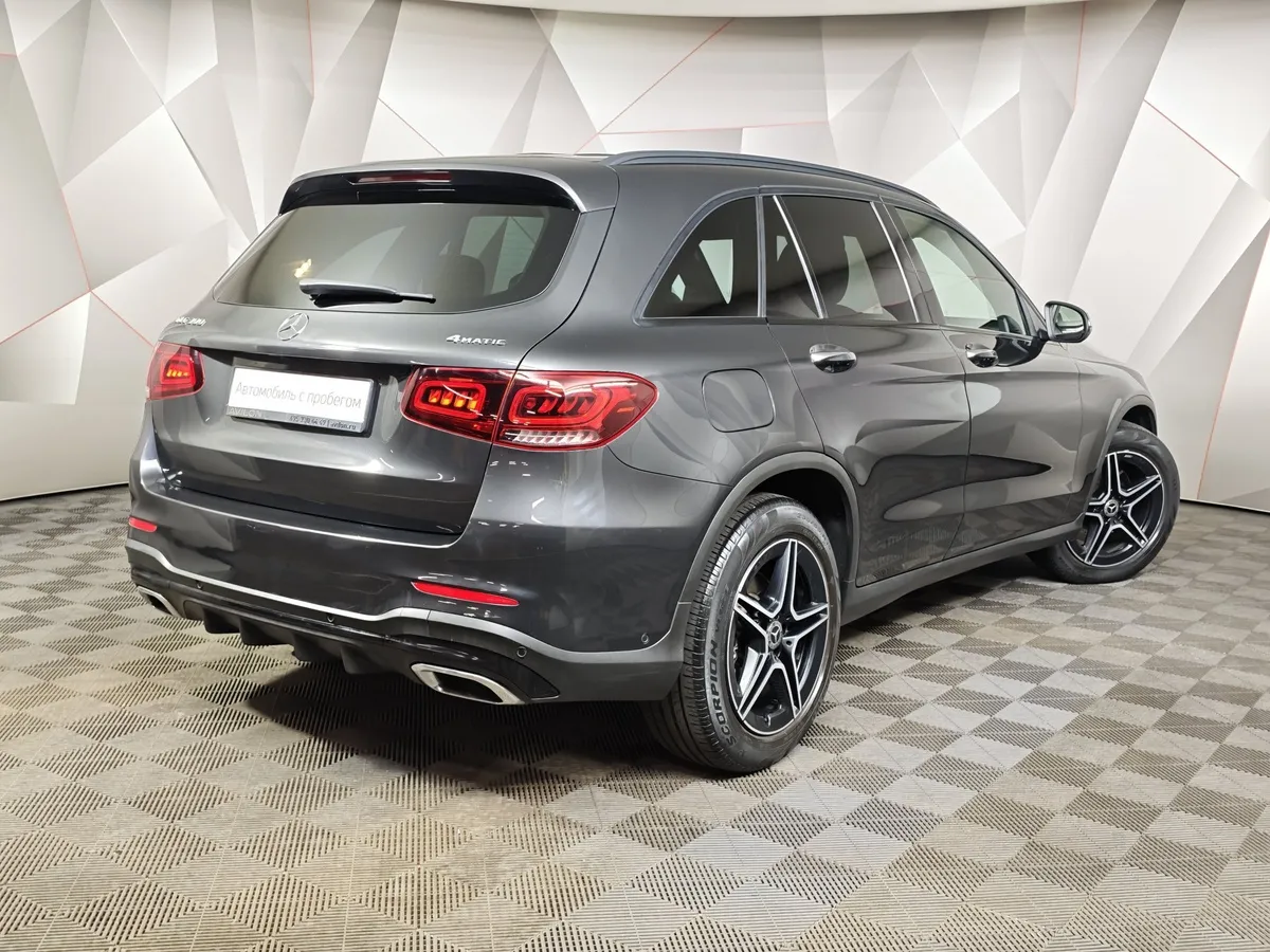 Mercedes-Benz GLC 300 9G-TRONIC 4MATIC (249 л.с.) Sport Plus (Локальная сборка) Серый в АВИЛОН. Слайд №2
