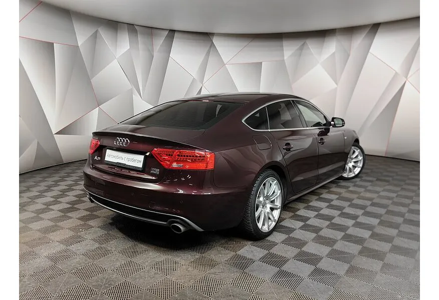 LIVE. Слайд №8