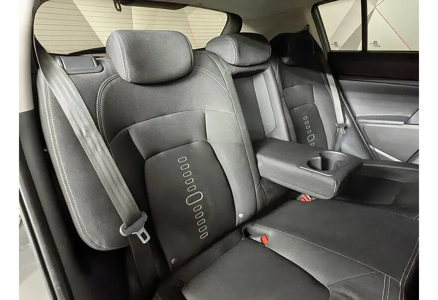 Kia Sportage 2.0 AT AWD (150 л.с.) Серебристый в АВИЛОН. Слайд №17