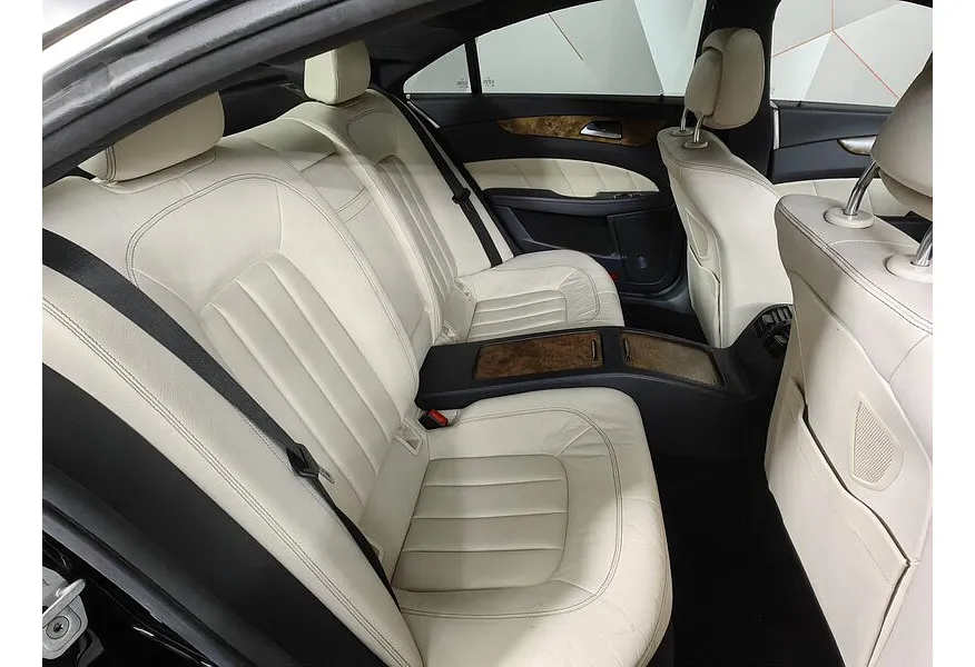 Mercedes-Benz CLS CLS 350 BlueEfficiency 7G-Tronic Plus (306 л.с.) Черный в АВИЛОН. Слайд №15