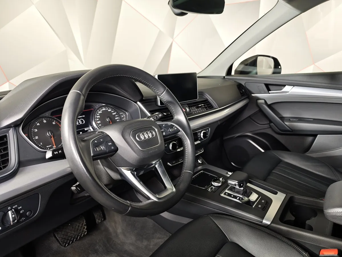 Audi Q5 2.0 TFSI S tronic quattro (249 л.с.) Черный в АВИЛОН. Слайд №19