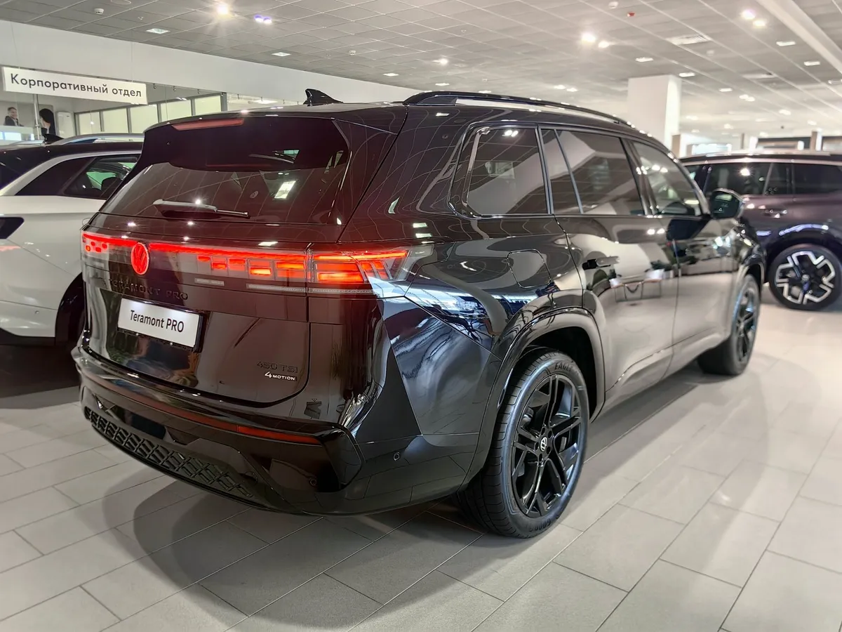 Volkswagen Teramont PRO 2.0 TSI 7DSG 4Motion (272 л.с.) R-Line Черный в АВИЛОН. Слайд №5