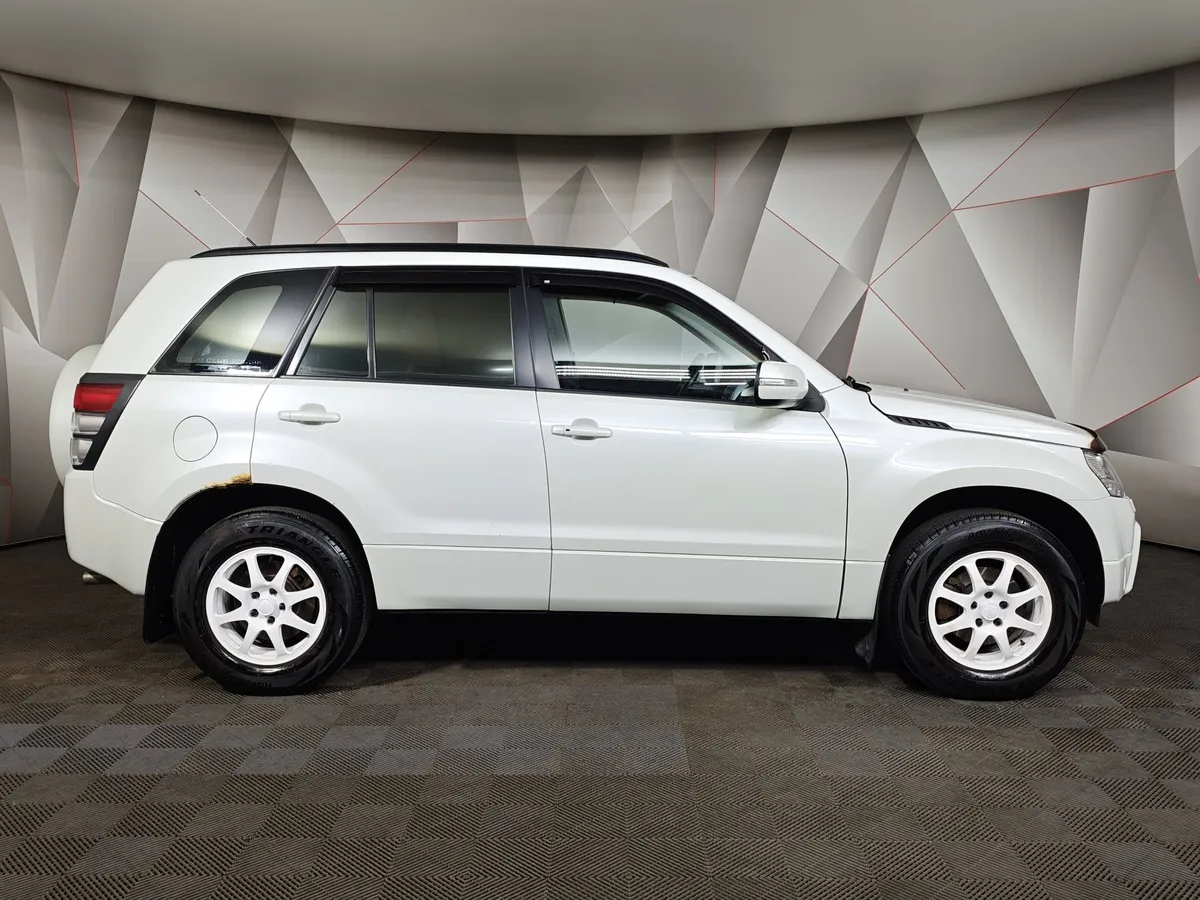 Suzuki Grand Vitara 2.4 AT AWD (169 л.с.) JLX-A Белый в АВИЛОН. Слайд №6