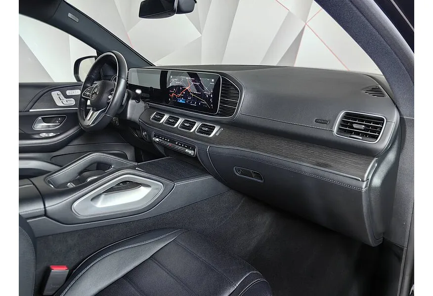 LIVE. Слайд №9