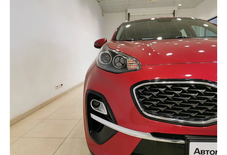 Kia Sportage 2.0 MPI AT 4WD (150 л.с.) Luxe Красный в АВИЛОН. Слайд №10