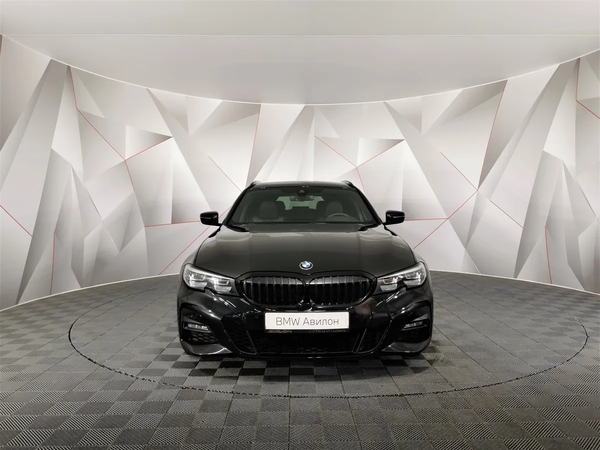BMW 3 серия 320d xDrive (190 л.с.) M Sport Черный в АВИЛОН. Слайд №3