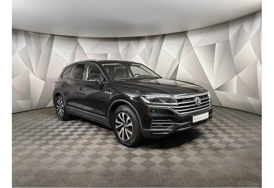 Volkswagen Touareg 2.0 TSI Tiptronic 4Motion (249 л.с.) Respect Черный в АВИЛОН. Слайд №3