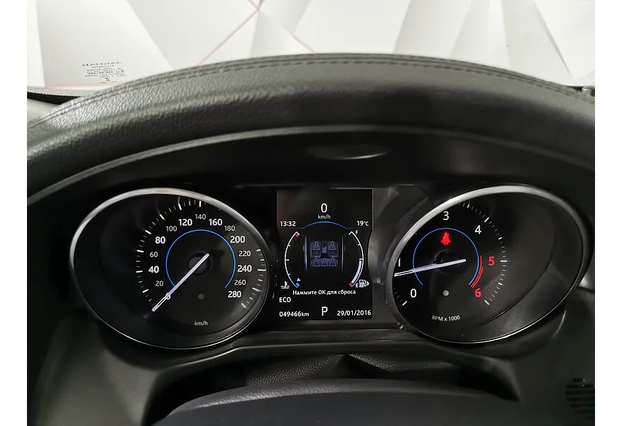 Jaguar XF 2.0 D AT AWD (240 л.с.) SE Серый в АВИЛОН. Слайд №18