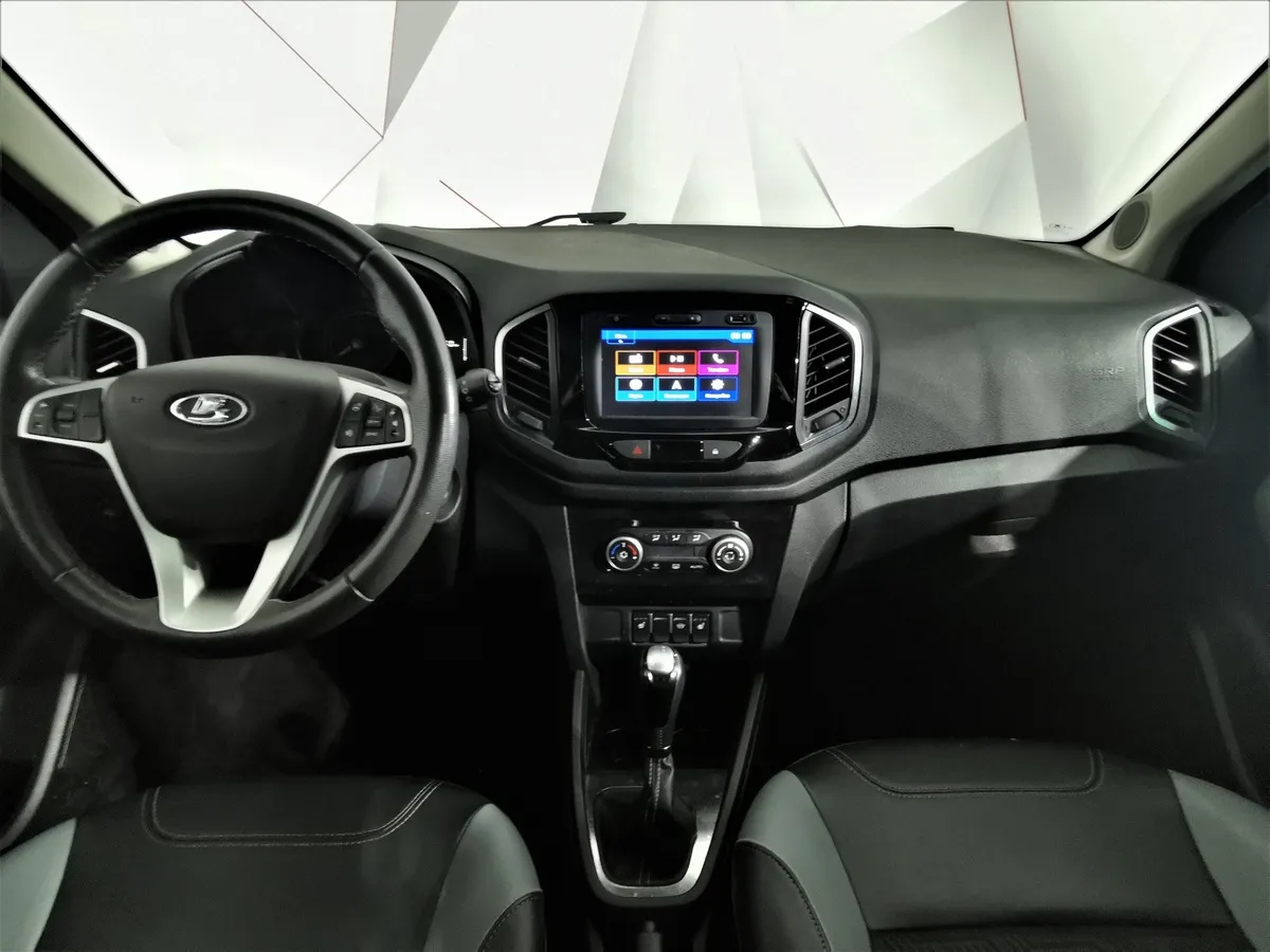 ВАЗ (Lada) XRAY Cross 1.6 CVT (113 л.с.) Белый в АВИЛОН. Слайд №13