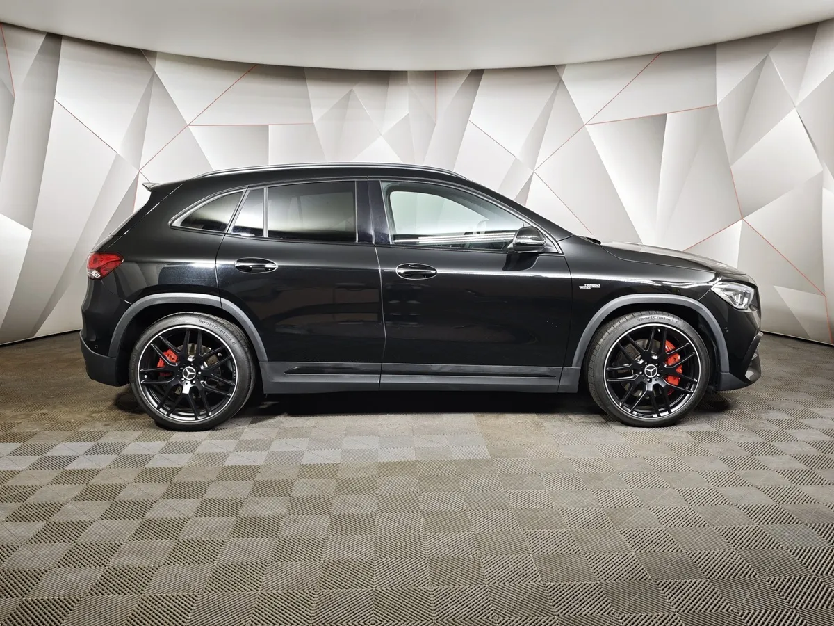 Mercedes-Benz GLA AMG 45 4MATIC (421 л.с.) S Черный в АВИЛОН. Слайд №6