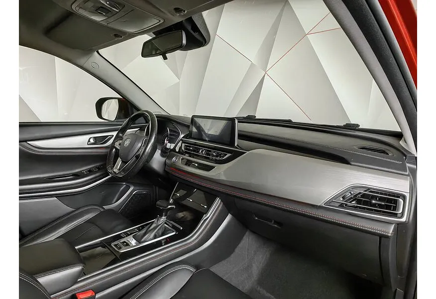 АВИЛОН - Changan CS75 1.8 AT AWD (149 л.с.) Luxury Красный - slide 11