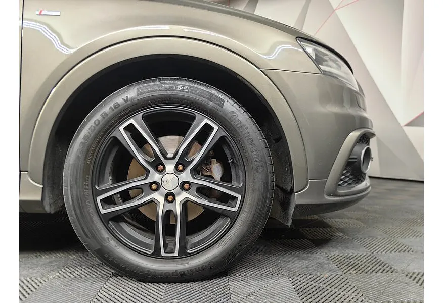 Audi Q3 2.0 TFSI quattro S tronic (170 л.с.) Коричневый в АВИЛОН. Слайд №9