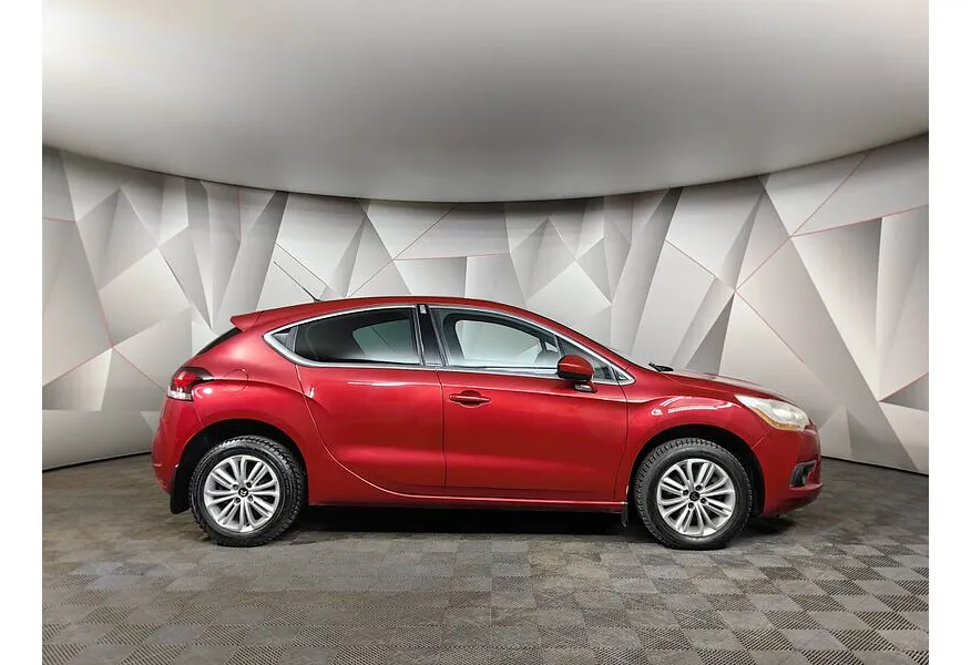 Citroen DS4 1.6 THP AT (150 л.с.) Красный в АВИЛОН. Слайд №6