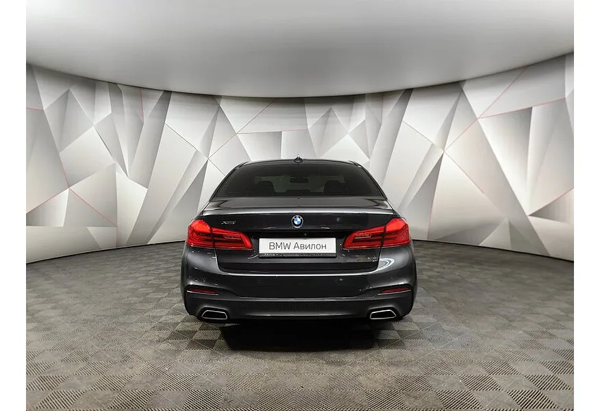 BMW 5 серия 520d xDrive Steptronic (190 л.с.) M Sport Серый в АВИЛОН. Слайд №4