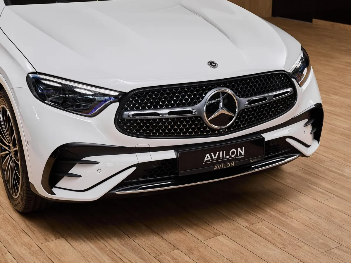 Mercedes-Benz GLC Купе 260 9G-TRONIC 4MATIC (204 л.с.) Белый в АВИЛОН. Слайд №18