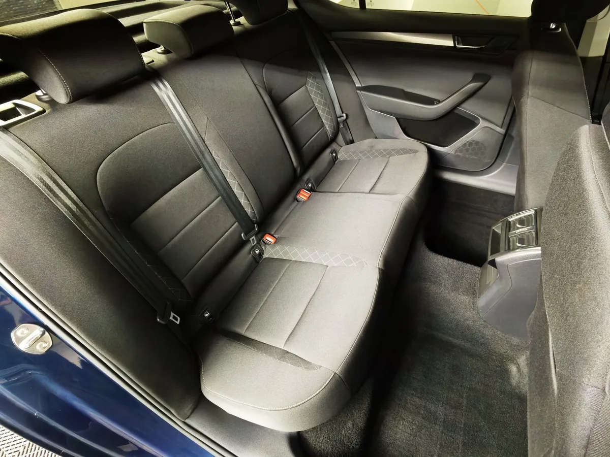 Skoda Superb 1.4 TSI DSG (150 л.с.) Синий в АВИЛОН. Слайд №17