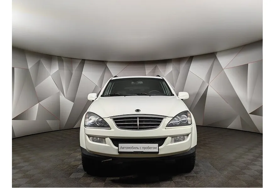 SsangYong Kyron 2.0 Xdi E-Tronic 4WD (141 л.с.) Белый в АВИЛОН. Слайд №7