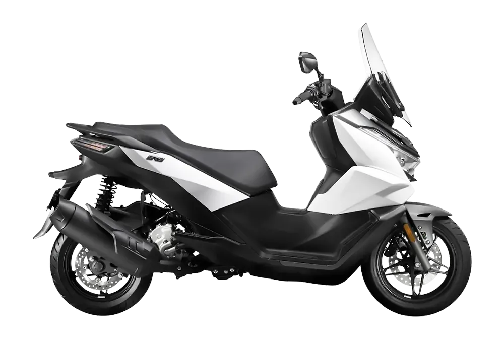 VOGE SR3 245 см³ (26 л.с.) 245 Белый в АВИЛОН. Слайд №1