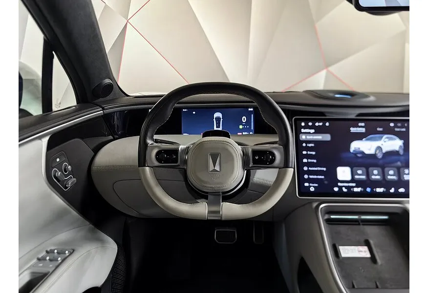 Avatr 11 Ultra-long Range Dual Motor AT 4WD (578 л.с.)  Luxury Edition  Белый в АВИЛОН. Слайд №20