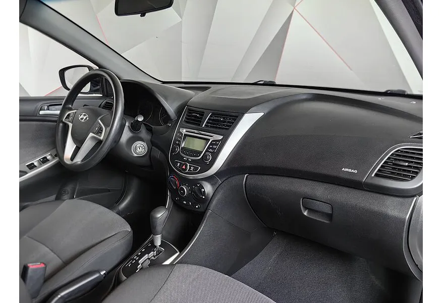 Hyundai Solaris 1.6 AT (123 л.с.) Active Серебристый в АВИЛОН. Слайд №13