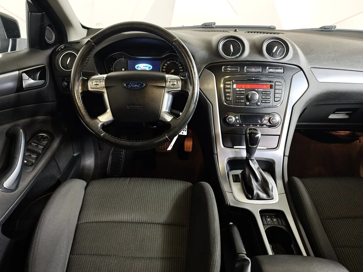 Ford Mondeo 2.0 TDCi PowerShift (140 л.с.) Titanium Черный в АВИЛОН. Слайд №18