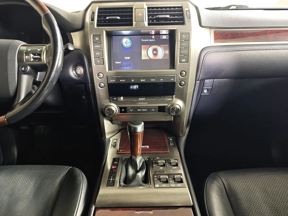 Lexus GX 460 AT (296 л.с.) Черный в АВИЛОН. Слайд №15