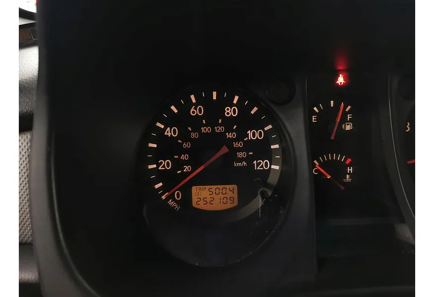 Mitsubishi Outlander 2.4 AT 4WD (160 л.с.) Белый в АВИЛОН. Слайд №17