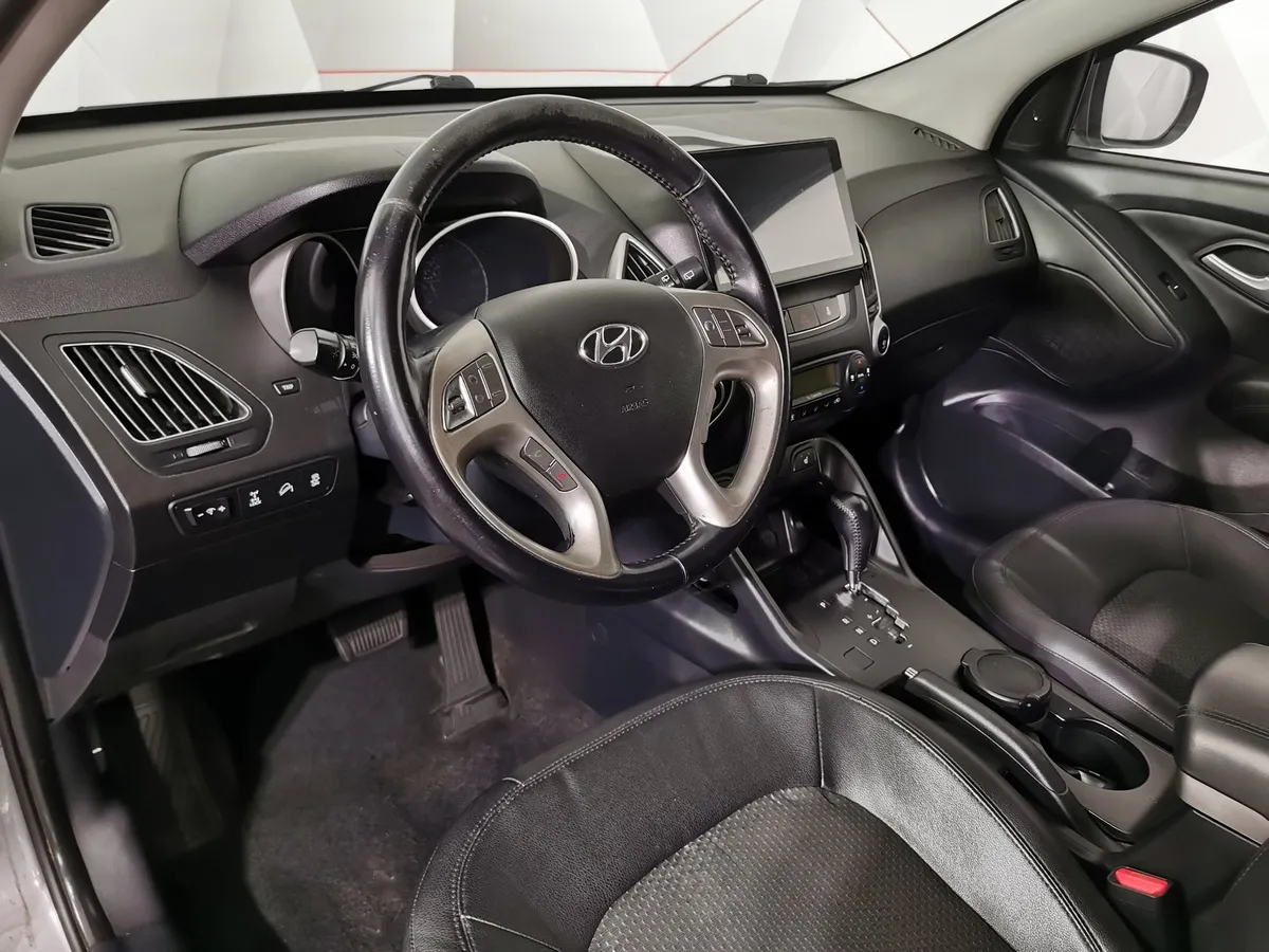 Hyundai ix35 2.0 AT 4WD (150 л.с.) Prime+Style Серый в АВИЛОН. Слайд №18
