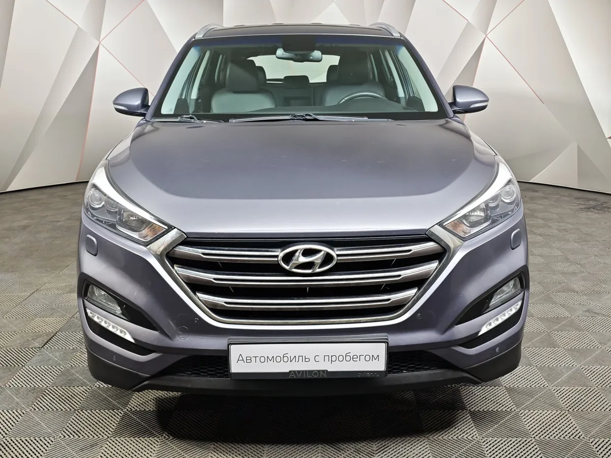 Hyundai Tucson 2.0 AT 4WD (150 л.с.) Dynamic Серый в АВИЛОН. Слайд №7