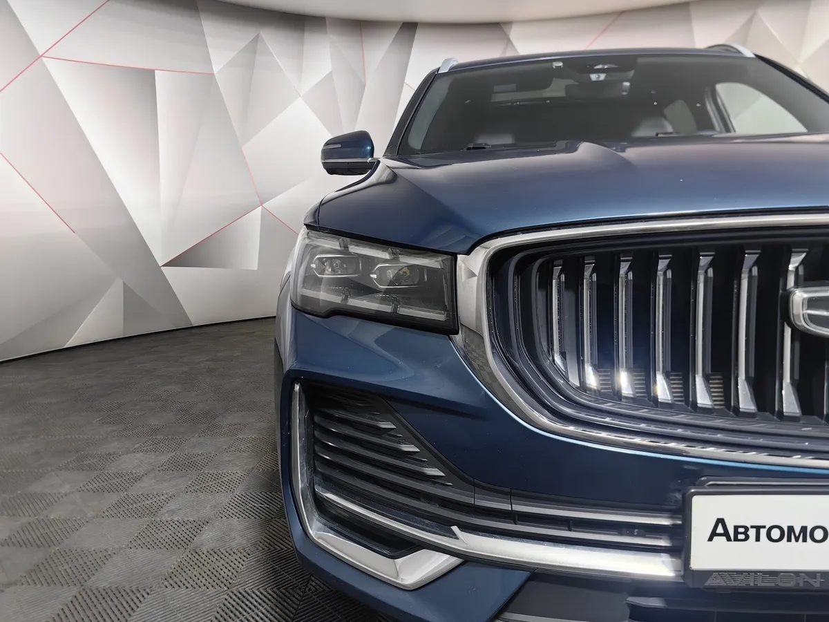 Geely Monjaro 2.0T 8AT 4WD (238 л.с.) Luxury Синий в АВИЛОН. Слайд №9