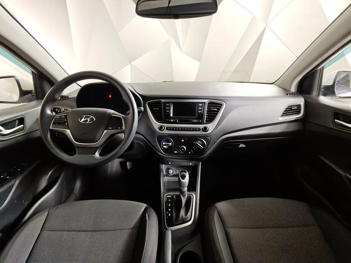 Hyundai Solaris 1.4 AT (107 л.с.) Active Белый в АВИЛОН. Слайд №14