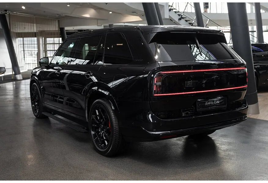 Zeekr 9X 2.0h AT 4WD (1177 л.с.) Black Черный в АВИЛОН. Слайд №7