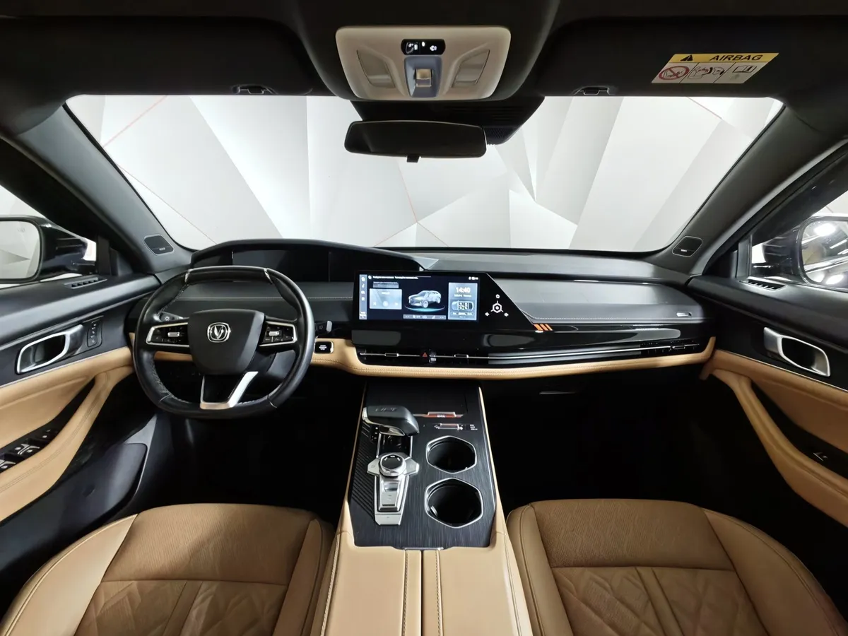 Changan UNI-K 2.0 AT 4WD (226 л.с.) Premium Черный в АВИЛОН. Слайд №14