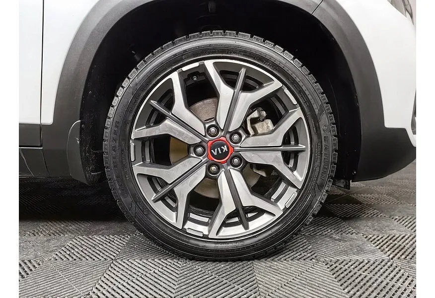 Kia Seltos 2.0 MPI 4WD IVT (149 л.с.) Style Белый в АВИЛОН. Слайд №9