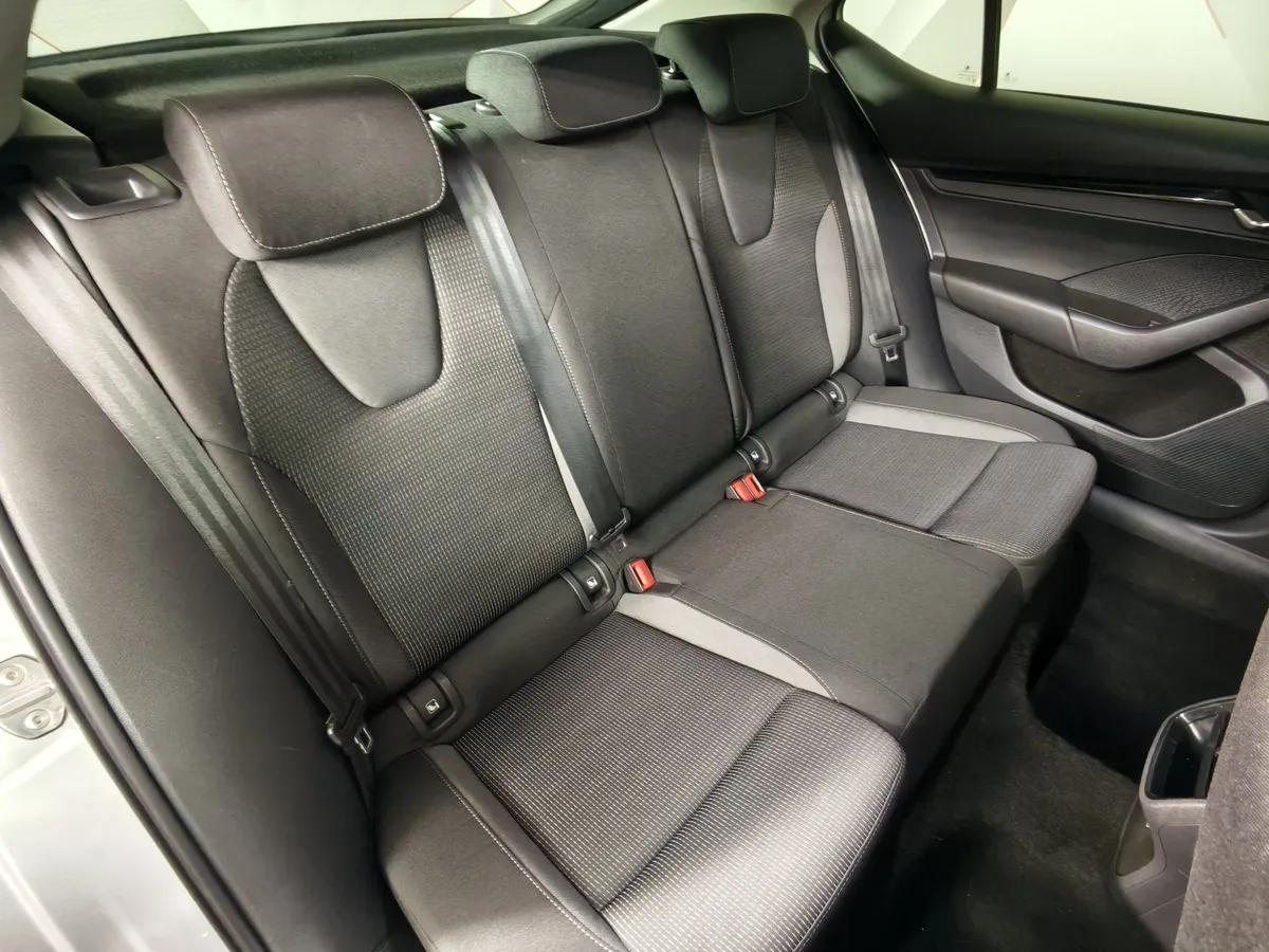 Skoda Octavia 1.4 AT FWD (150 л.с.) Серый в АВИЛОН. Слайд №17