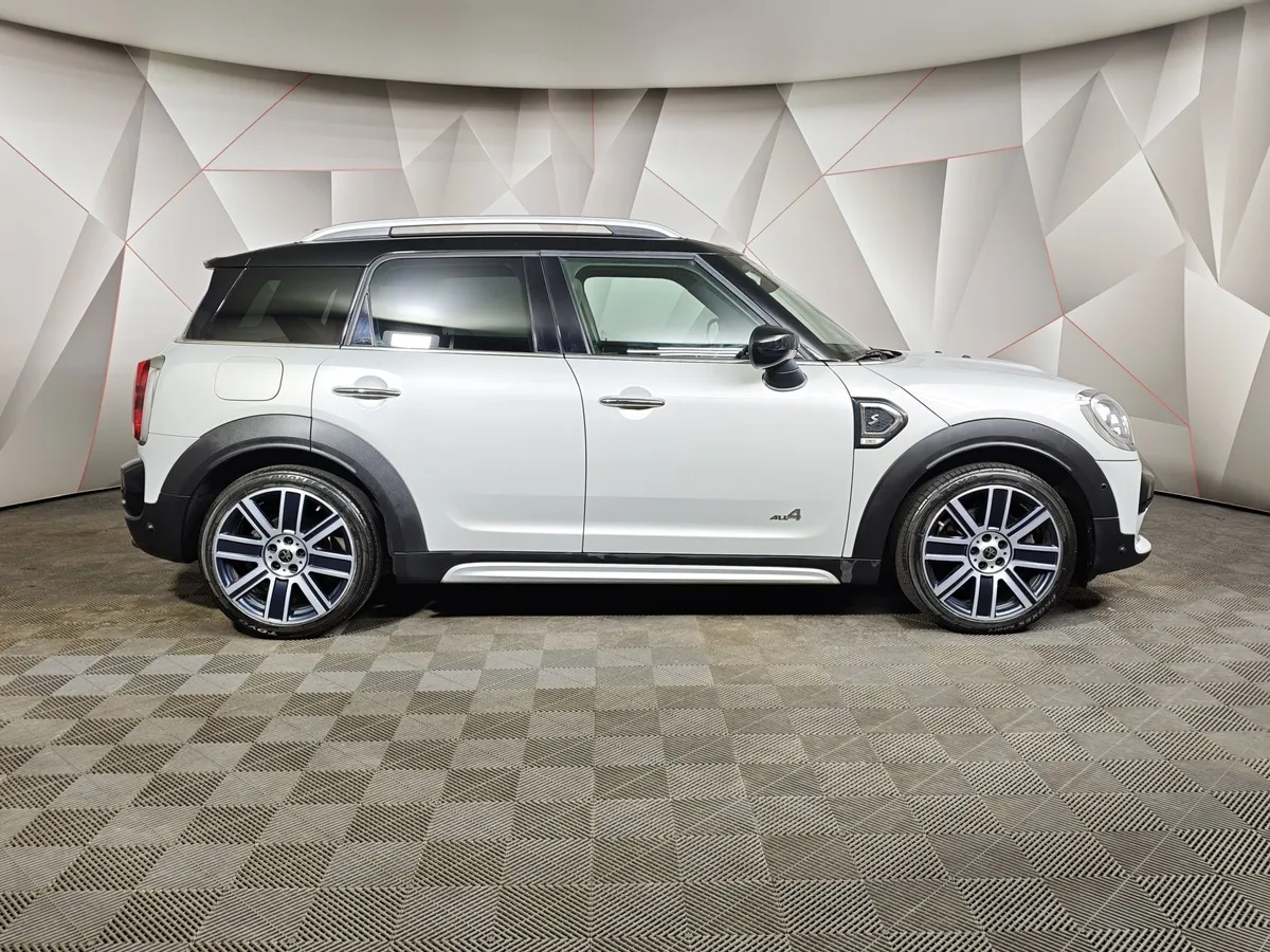 Mini Countryman Cooper S 2.0 AT ALL4 (192 л.с.) Белый в АВИЛОН. Слайд №6