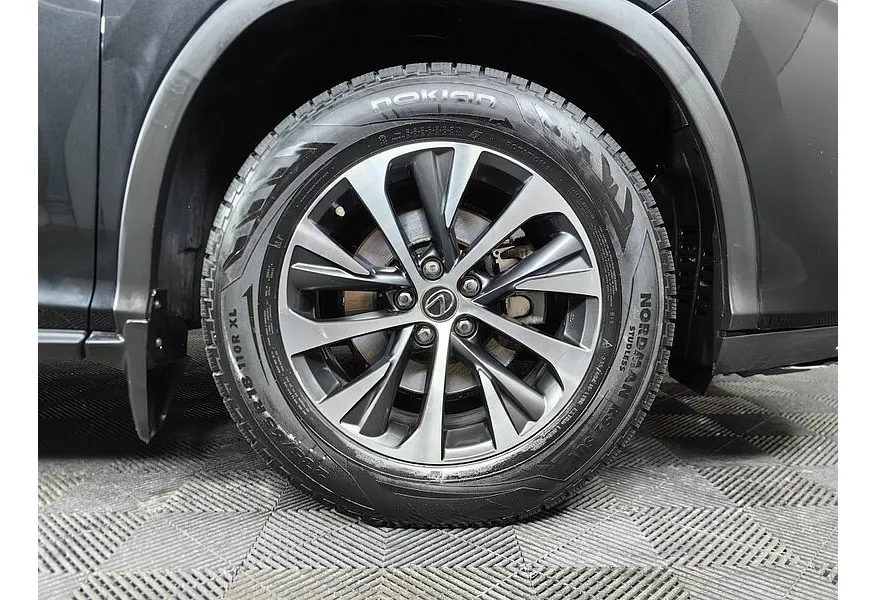 Lexus RX 300 AT AWD (238 л.с.) Comfort Черный в АВИЛОН. Слайд №9