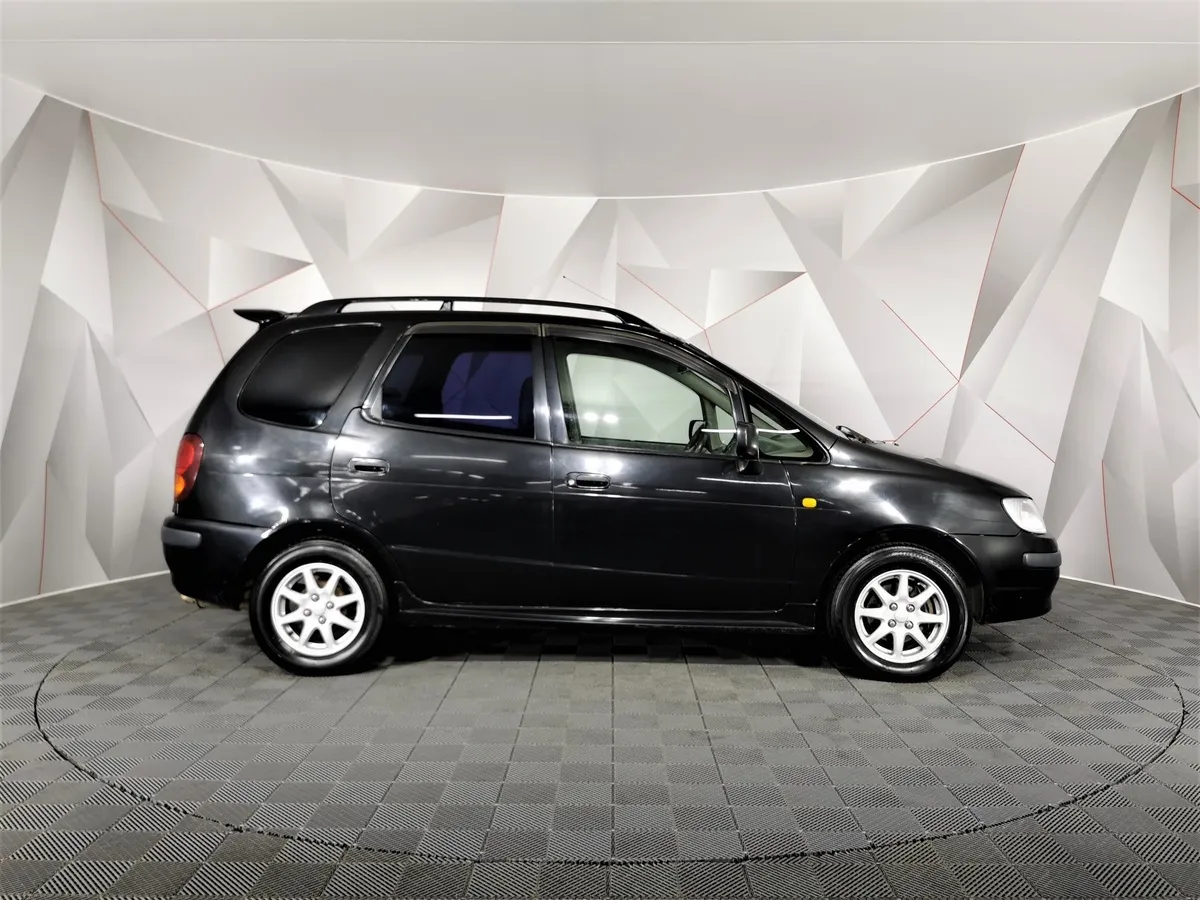Toyota Corolla Spacio 1.6 AT (105 л.с.) Черный в АВИЛОН. Слайд №6