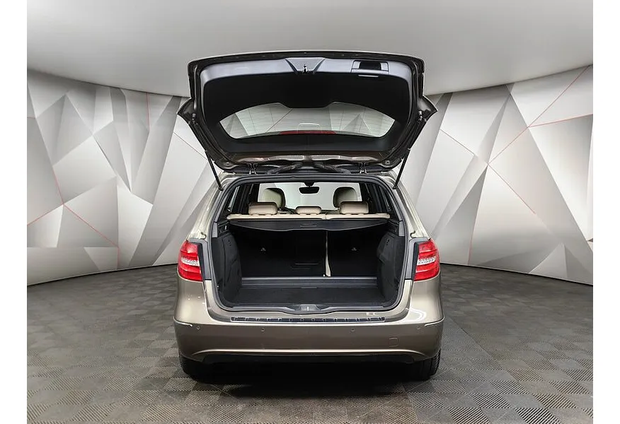 Mercedes-Benz B-Класс B 200 7G-DCT (150 л.с.) Серый в АВИЛОН. Слайд №12