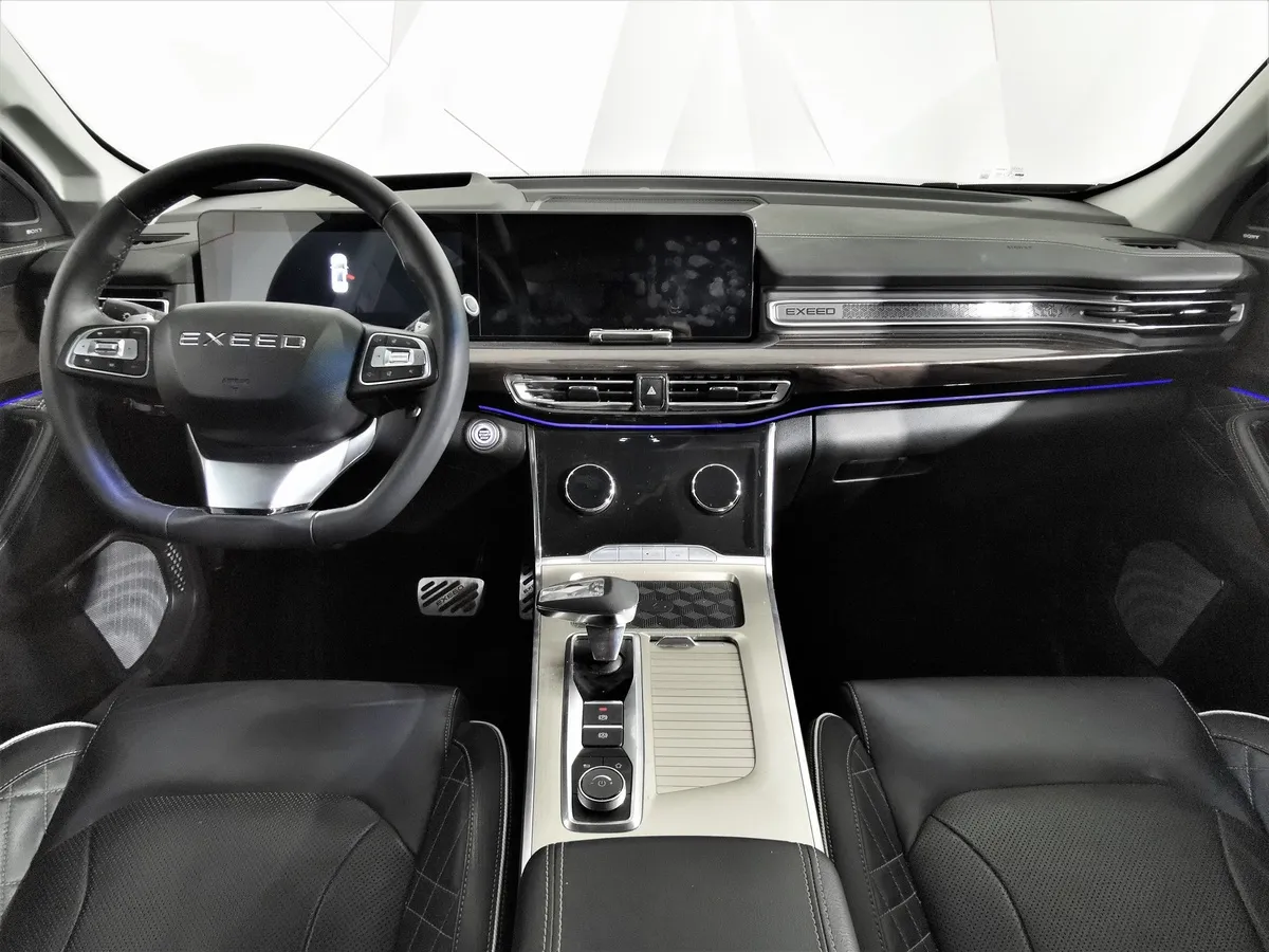 EXEED VX 2.0 AMT AWD (249 л.с.) Luxury Фиолетовый в АВИЛОН. Слайд №13