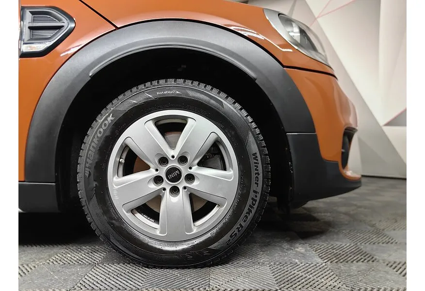 Mini Countryman 1.5 AT (136 л.с.) Коричневый в АВИЛОН. Слайд №7