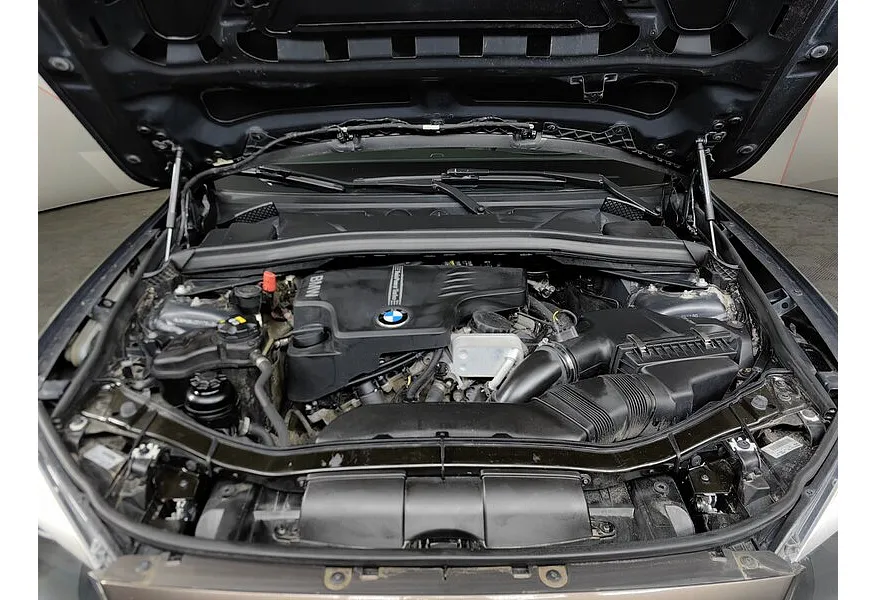 BMW X1 xDrive20i AT (184 л.с.) Коричневый в АВИЛОН. Слайд №10 BMW X1 xDrive20i AT (184 л.с.) Коричневый в АВИЛОН. Слайд №10