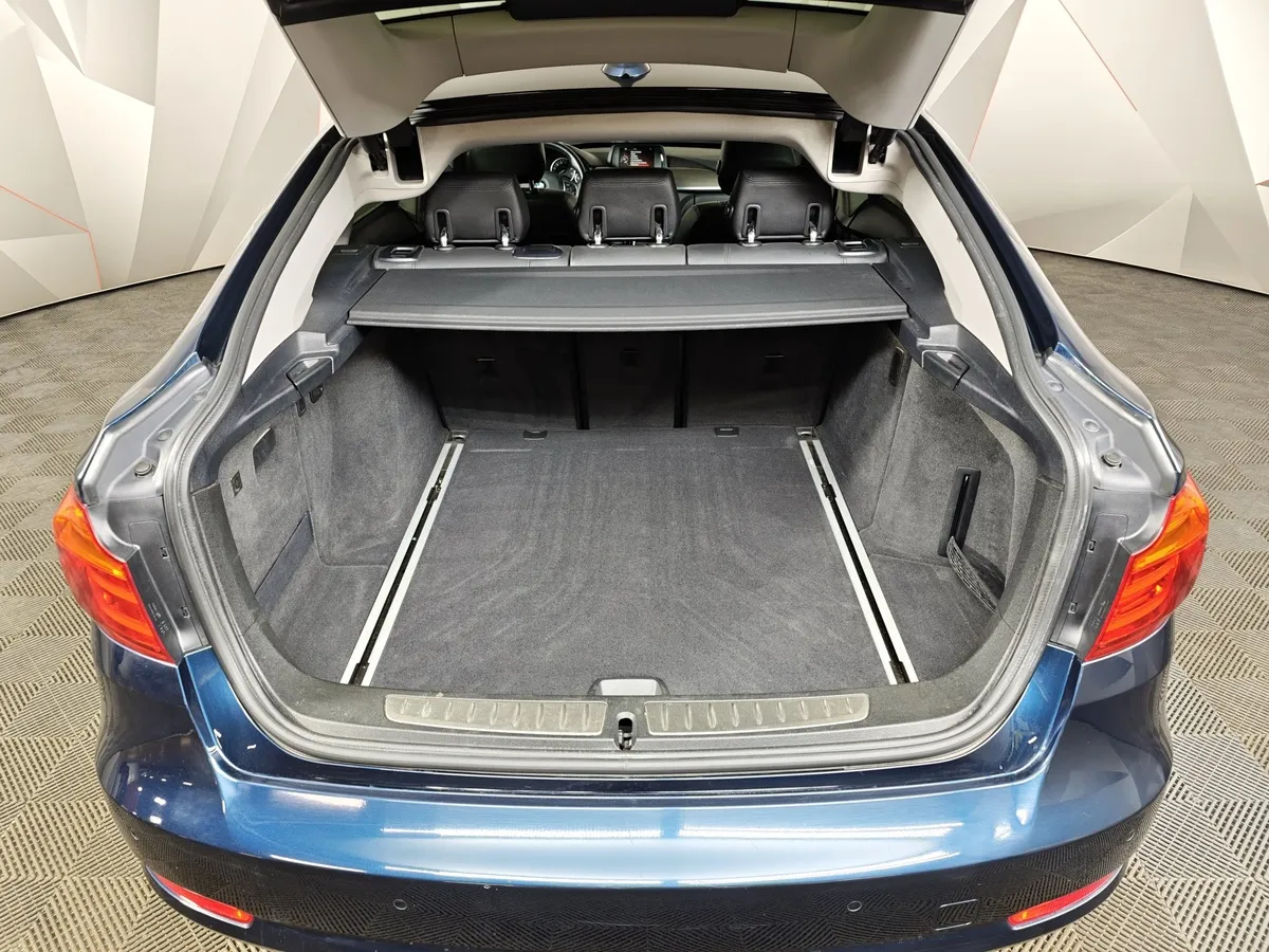BMW 3 серия 320i AT (184 л.с.) Синий в АВИЛОН. Слайд №9