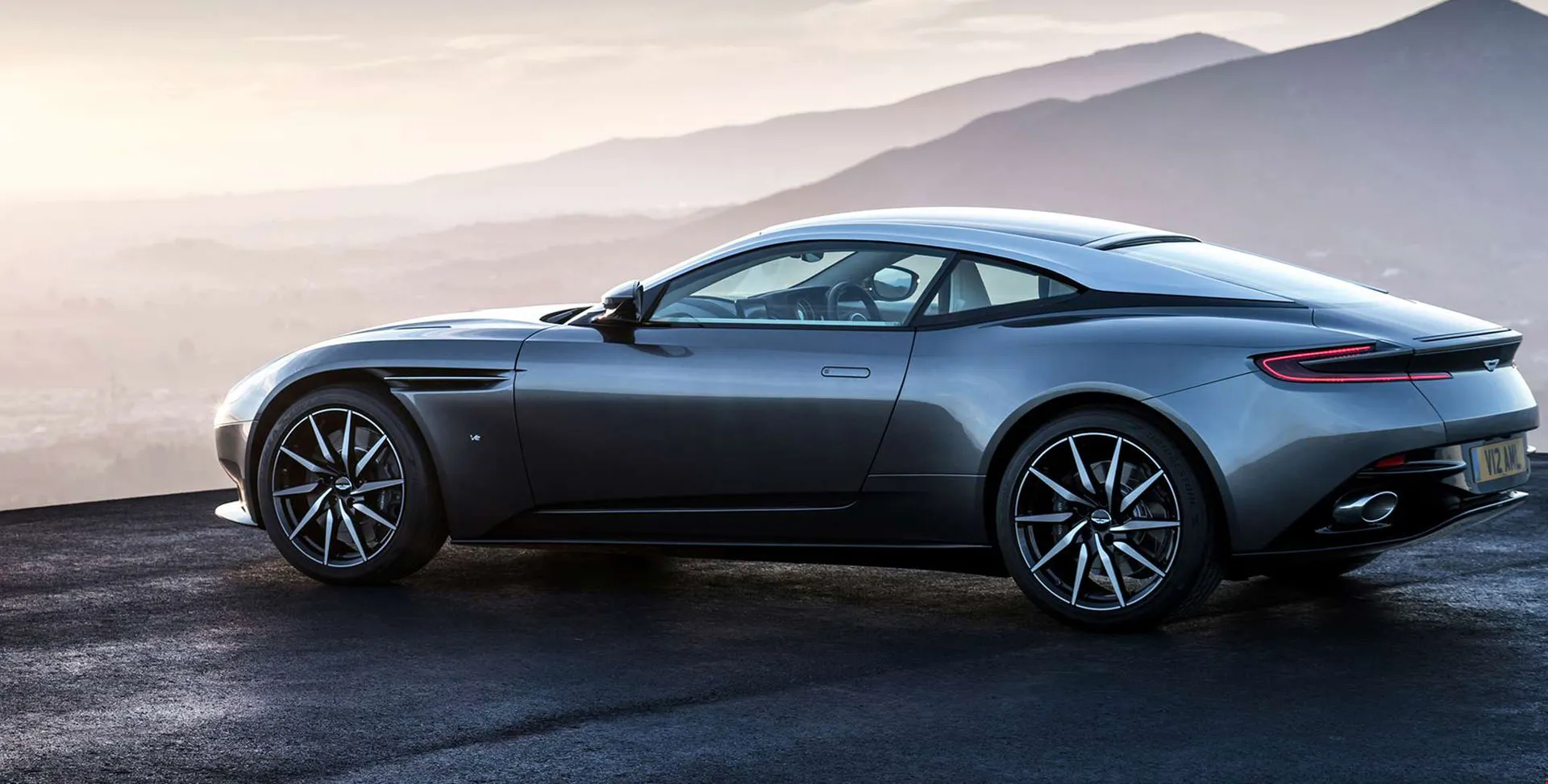 Aston Martin в АВИЛОН