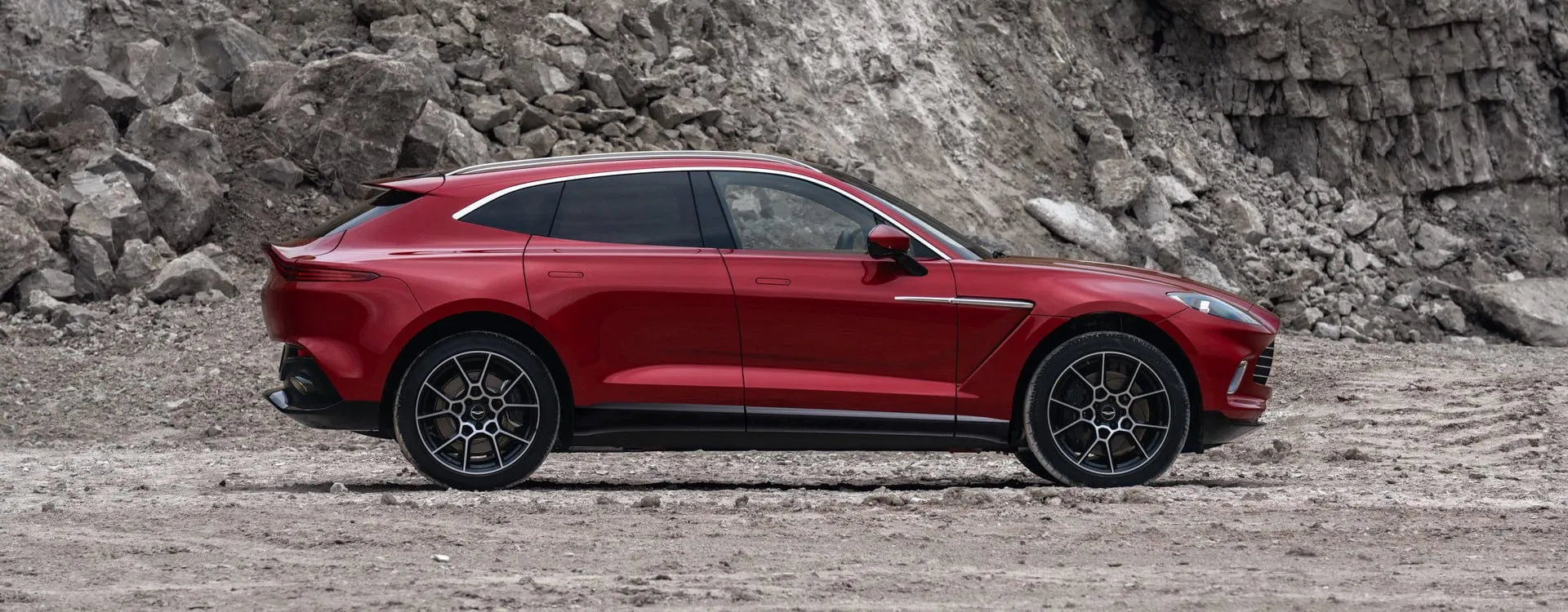 Aston Martin в АВИЛОН