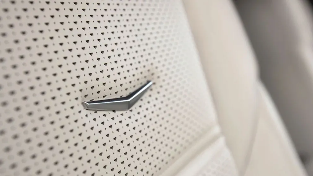 Cadillac Escalade V в АВИЛОН